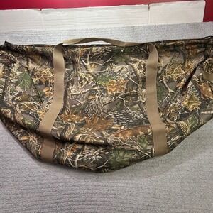 Cabela's Camouflage Duffel Bag
Seclusion 3D Hunting Hiking
Outdoor Travel 42" XL